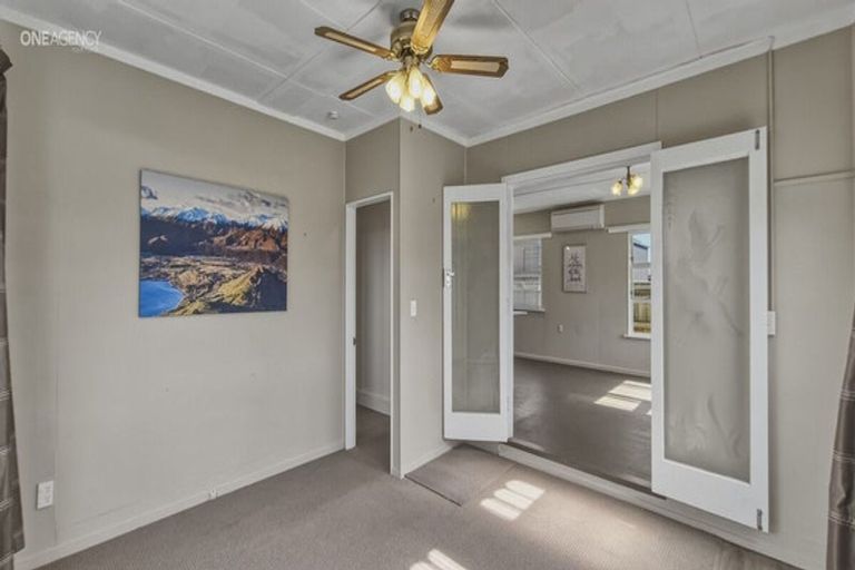 Photo of property in 10 Norton Street, Foxton Beach, Foxton, 4815