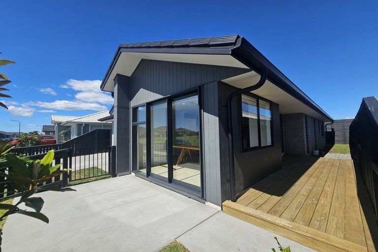 Photo of property in 72 Union Drive, Papamoa, 3118