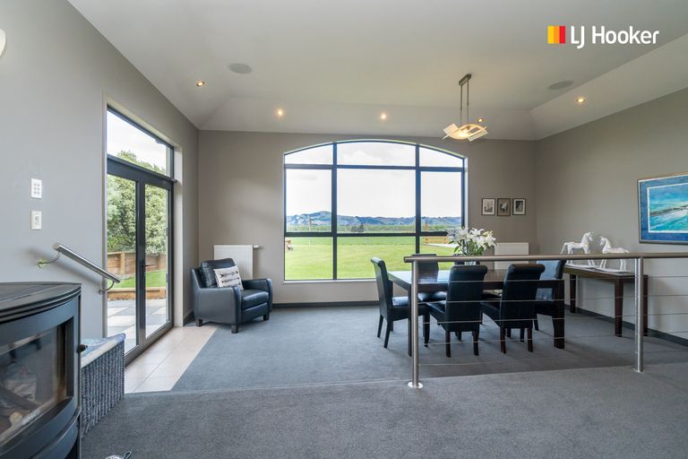 Photo of property in 461 Outram-mosgiel Road, Riverside, Outram, 9073