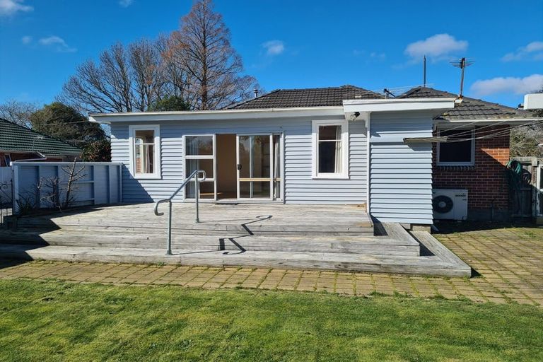 Photo of property in 85 Withells Road, Avonhead, Christchurch, 8042