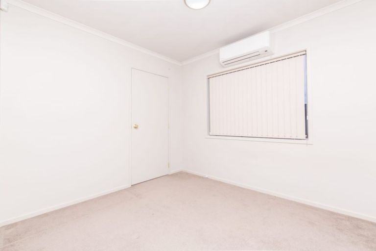 Photo of property in 3 Fitchburg Place, Mangere, Auckland, 2022