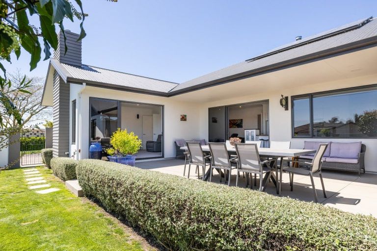 Photo of property in 18 Brookvale Mews, Havelock North, 4130