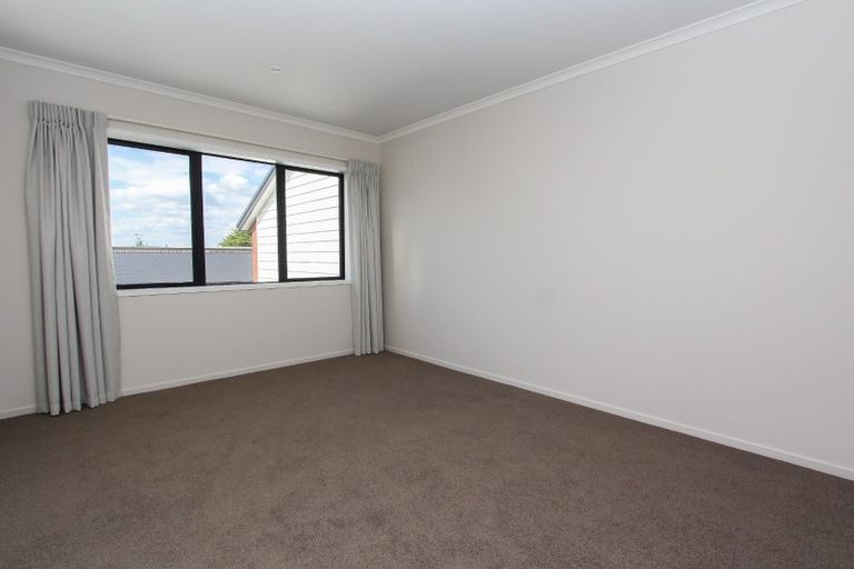 Photo of property in 2/20 Hunter Street, Hamilton Lake, Hamilton, 3204