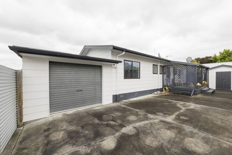 Photo of property in 15 Caroline Drive, Feilding, 4702