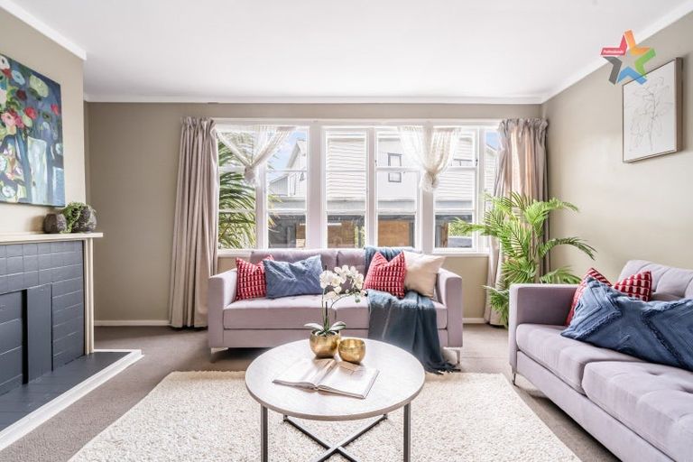 Photo of property in 20 Seddon Street, Naenae, Lower Hutt, 5011