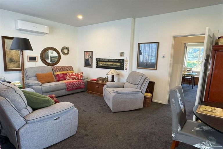 Photo of property in 9 Newcastle Street, Cobden, Greymouth, 7802