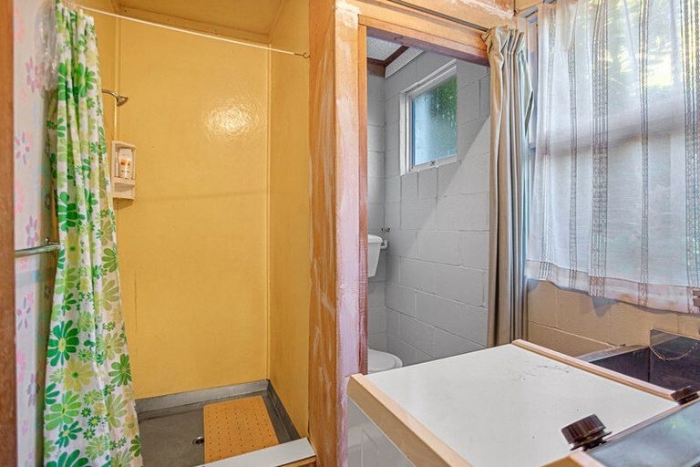 Photo of property in 118 Paku Drive, Tairua, 3508