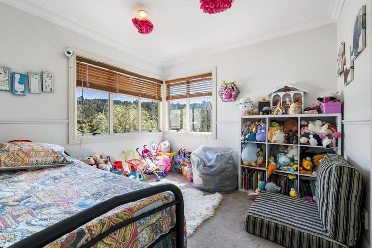 Photo of property in 37 Kinleith Way, Albany, Auckland, 0632