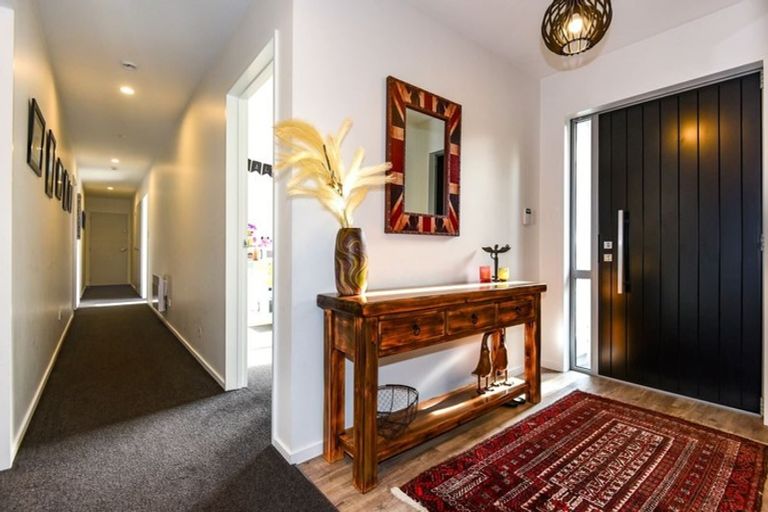 Photo of property in 372 Bower Avenue, North New Brighton, Christchurch, 8083