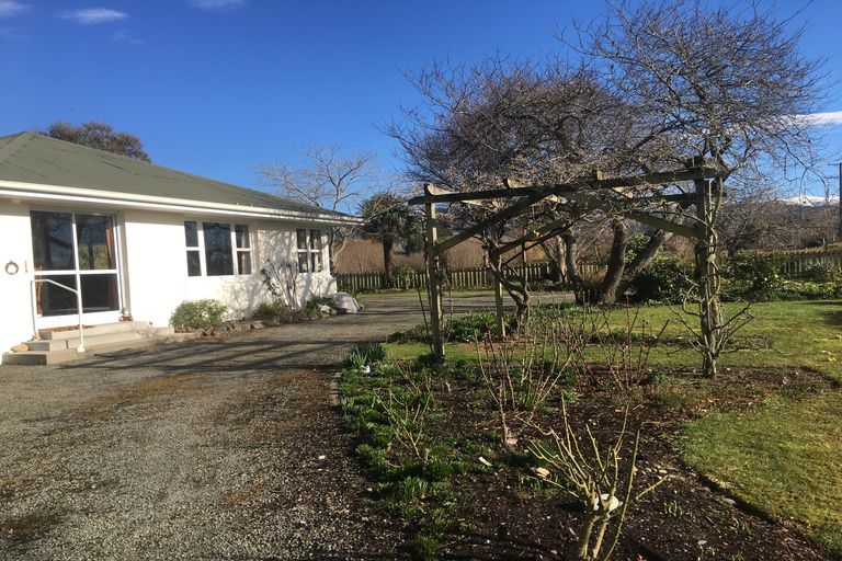 Photo of property in 77 Mill Road, Waimate, 7924