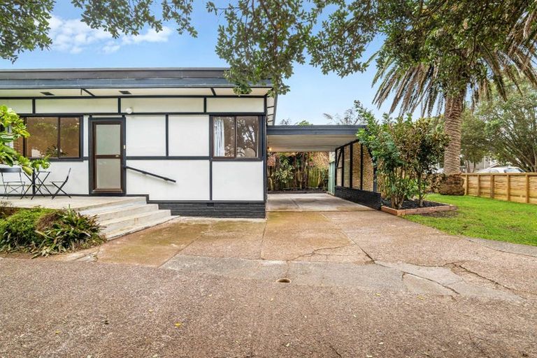 Photo of property in 1/452 Hibiscus Coast Highway, Orewa, 0931