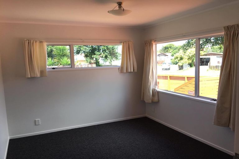 Photo of property in 101 Hyperion Drive, Randwick Park, Auckland, 2105