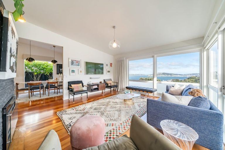 Photo of property in 42 Lohia Street, Khandallah, Wellington, 6035