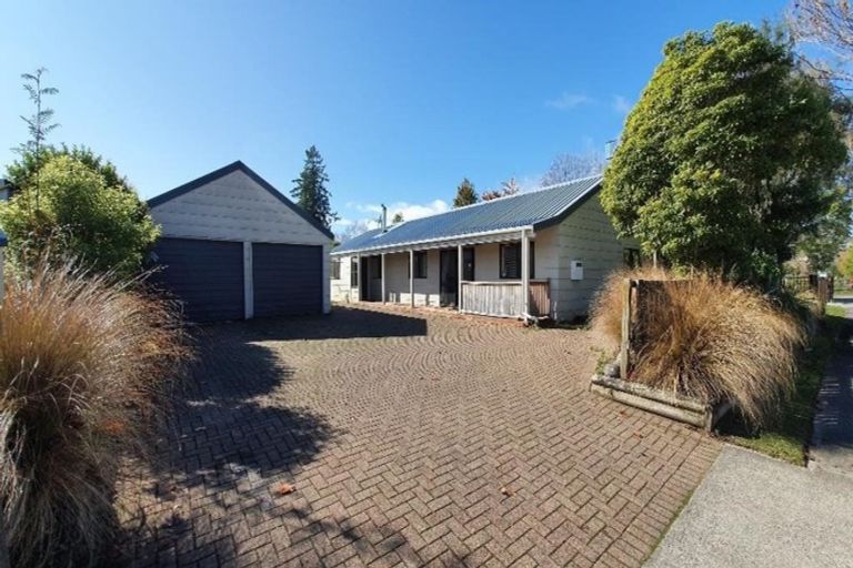 Photo of property in 4 Te Arahori Street, Turangi, 3334