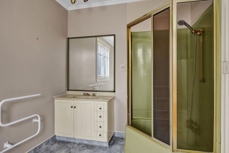 Photo of property in 58 Collins Street, Hawera, 4610