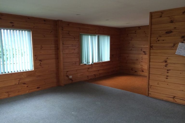 Photo of property in 3a Kelvin Road, Papakura, 2110