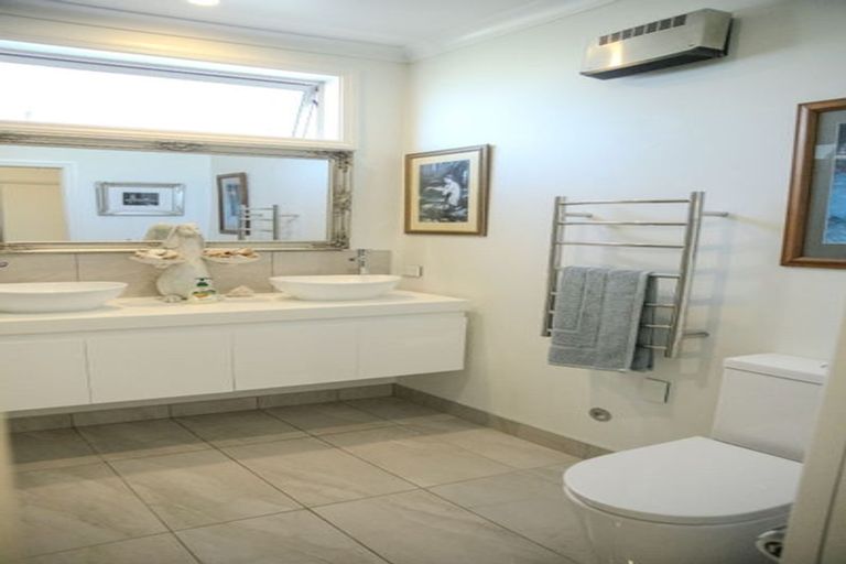 Photo of property in 26 Cambridge Street, Kensington, Timaru, 7910