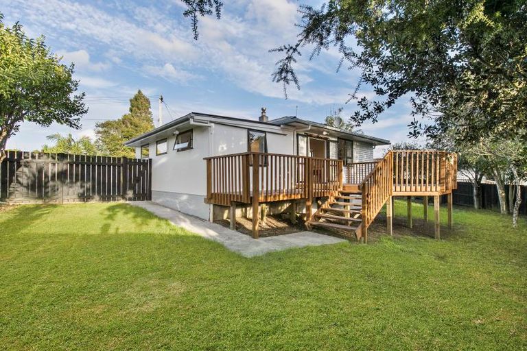 Photo of property in 1/59 Mcannalley Street, Manurewa East, Auckland, 2102