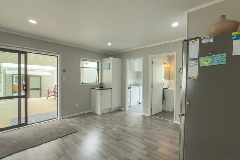 Photo of property in 7 West Crescent, Te Puru, Thames, 3575