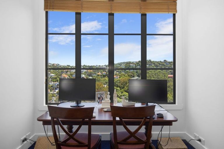 Photo of property in 12 Upland Road, Kelburn, Wellington, 6012