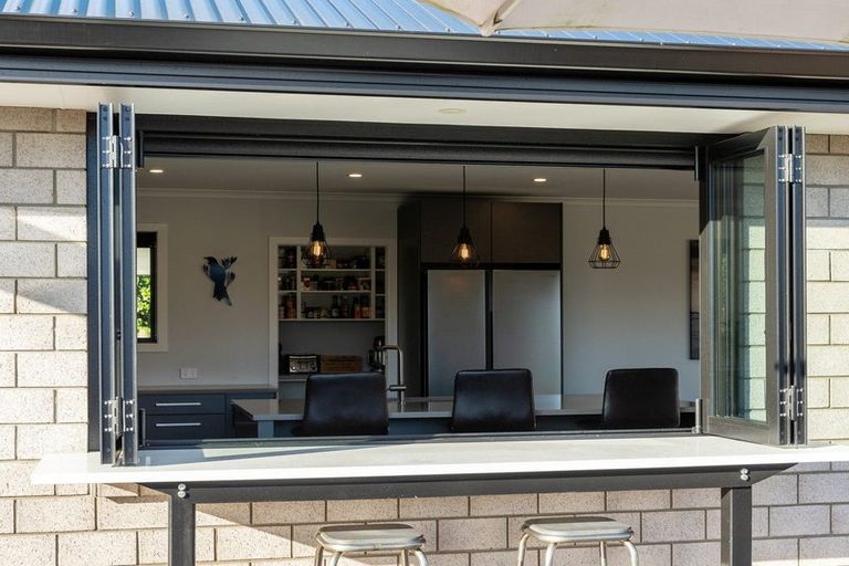 Photo of property in 3 Olive Close, Omokoroa, 3114