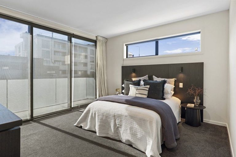 Photo of property in 22 Latimer Square, Christchurch Central, Christchurch, 8011