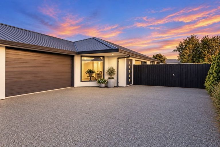 Photo of property in 68b Travis Road, Burwood, Christchurch, 8083
