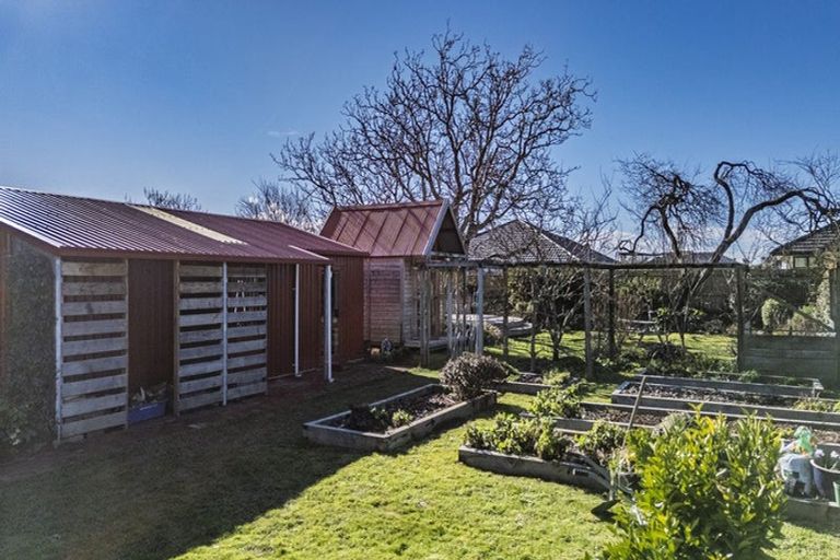 Photo of property in 68 Kent Street, Carterton, 5713
