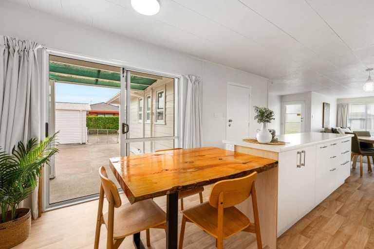 Photo of property in 34a Cook Street, Foxton, 4814