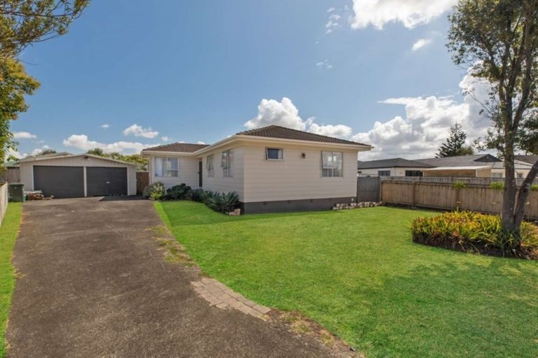 Photo of property in 44 Sunlands Drive, Manurewa, Auckland, 2102