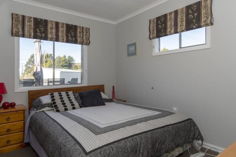 Photo of property in 29 Mull Street, Palmerston, 9430