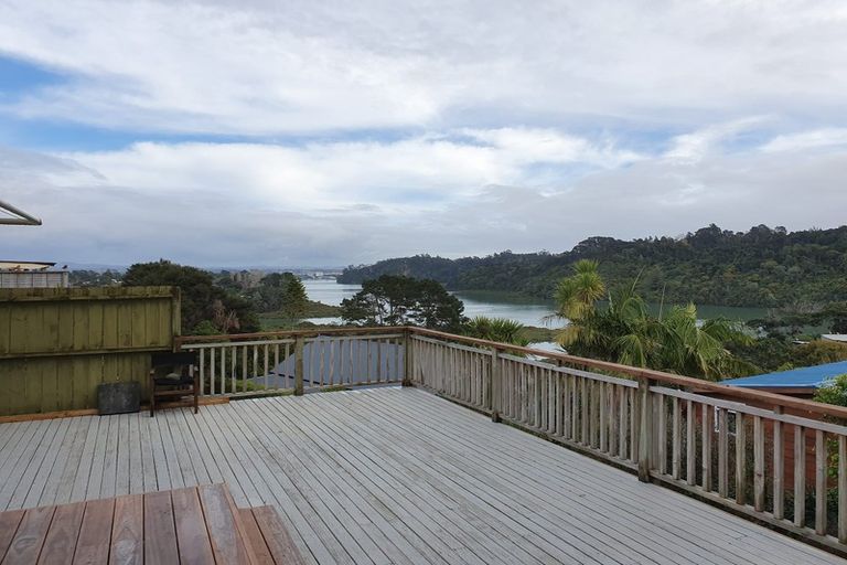 Photo of property in 53 Pemberton Avenue, Bayview, Auckland, 0629