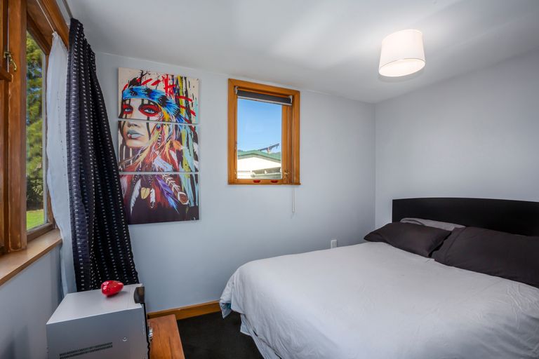 Photo of property in 268 Oxford Terrace, Avalon, Lower Hutt, 5011
