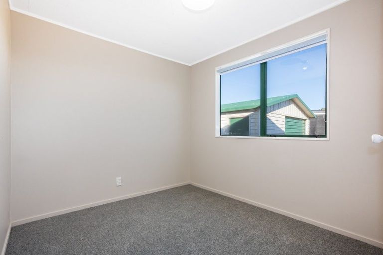 Photo of property in 16b Karaka Street, Otaki Beach, Otaki, 5512