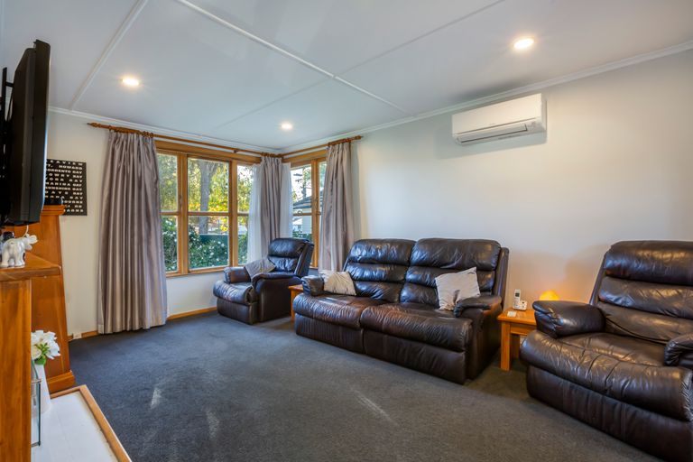 Photo of property in 268 Oxford Terrace, Avalon, Lower Hutt, 5011