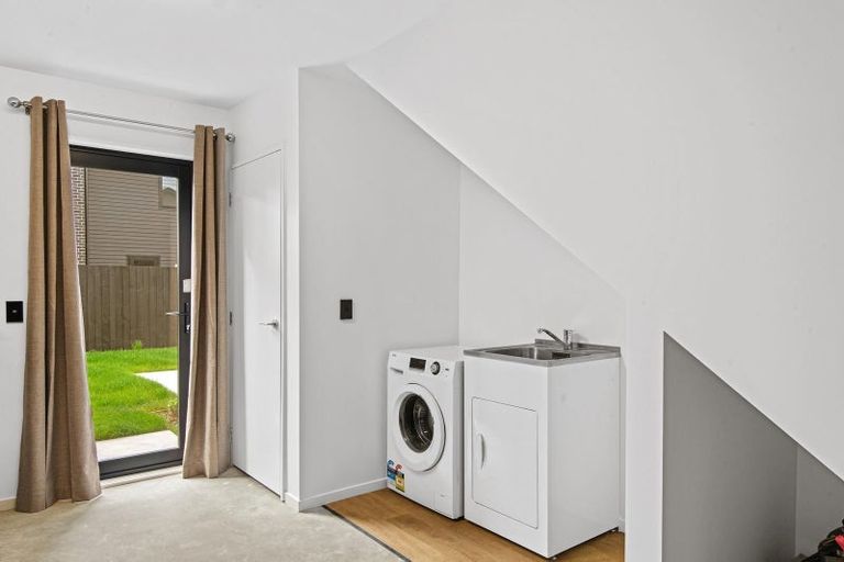 Photo of property in 42 Miromiro Street, Broomfield, Christchurch, 8042