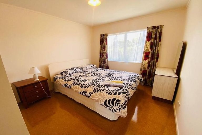 Photo of property in 107 Marram Place, Matarangi, Whitianga, 3592