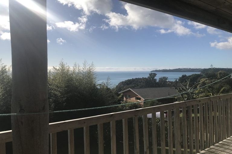 Photo of property in 200 Vipond Road, Stanmore Bay, Whangaparaoa, 0932