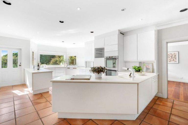 Photo of property in 122 Macleans Road, Bucklands Beach, Auckland, 2014