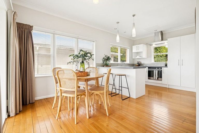 Photo of property in 4 Laurelwood Avenue, Pukekohe, 2120