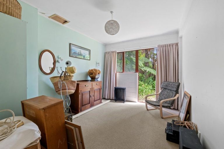 Photo of property in 75 Morley Street, New Plymouth, 4310
