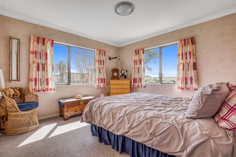 Photo of property in 15 Rogers Road, Pukehina, Te Puke, 3186