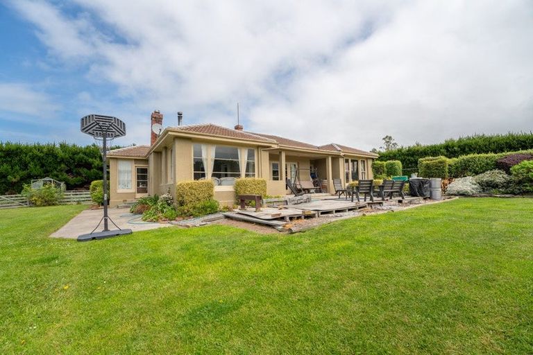 Photo of property in 2458 Waimate Highway, Makikihi, Waimate, 7980