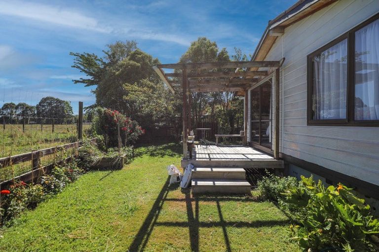 Photo of property in 24a Barnard Road, Fairy Springs, Rotorua, 3015