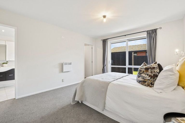 Photo of property in 110 Baker Street, New Brighton, Christchurch, 8083