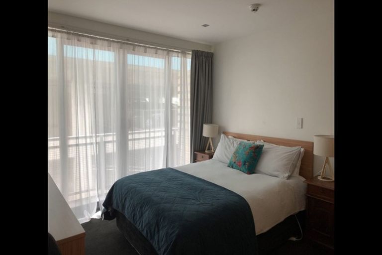 Photo of property in Dual Apartments, 108/142 Vivian Street, Te Aro, Wellington, 6011