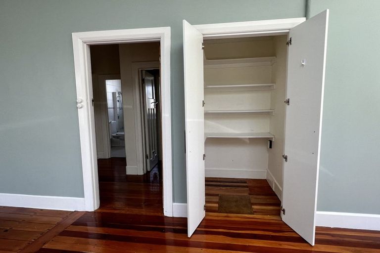 Photo of property in 460 Broadway, Miramar, Wellington, 6022