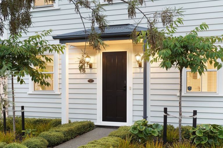 Photo of property in 1/26 Devon Street, Sydenham, Christchurch, 8023