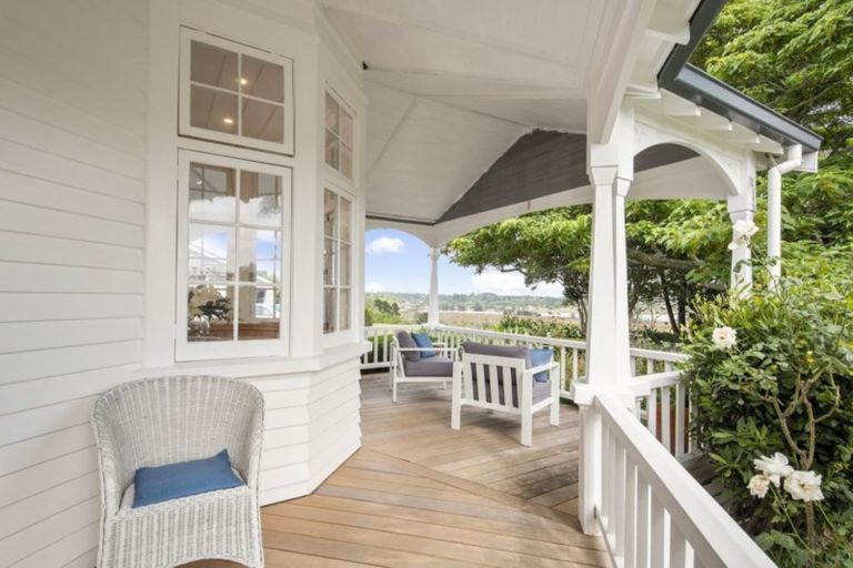 Photo of property in 41 Black Barn Lane, Bethlehem, Tauranga, 3110