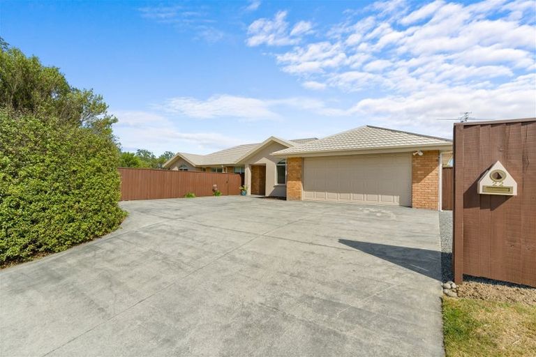 Photo of property in 22 Vasari Grange, Rolleston, 7614